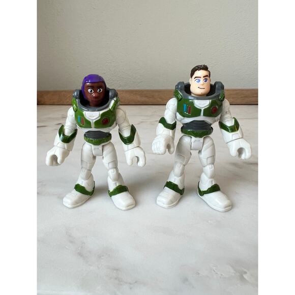 Imaginext Disney Pixar Buzz Lightyear, Sox & Alisha Hawthorne Action Figures - Picture 2 of 6